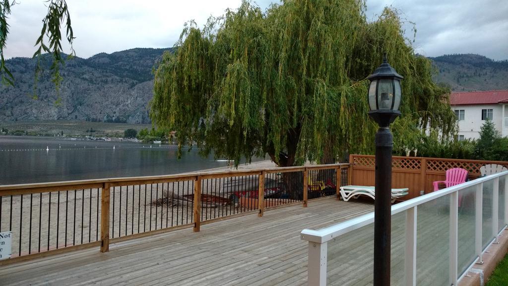 Bella Villa Resort Motel Osoyoos Exteriér fotografie